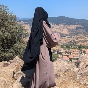 ABAYA LYSA